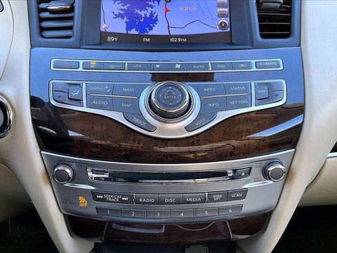 Used 2017 INFINITI QX60 Luxe w/ Deluxe Technology Package image 19