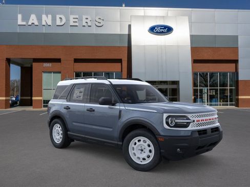 New 2025 Ford Bronco Sport Heritage w/ Convenience Package image 7