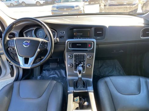 Used 2015 Volvo V60 T5 Premier AWD/4WD image 14
