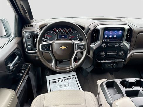 Used 2020 Chevrolet Silverado 1500 LT image 22