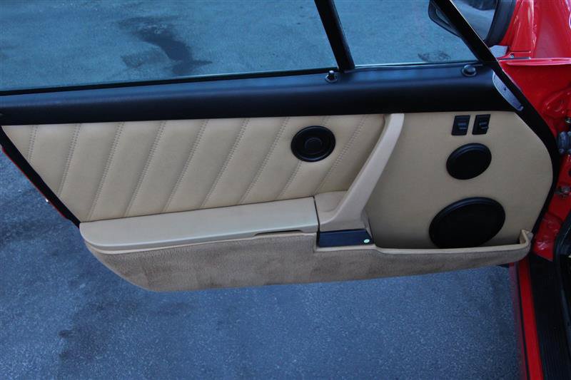Used 1990 Porsche 911 Carrera image 30