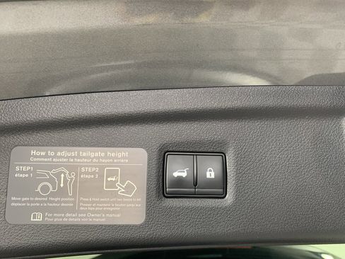 Used 2023 INFINITI QX50 Sport image 40