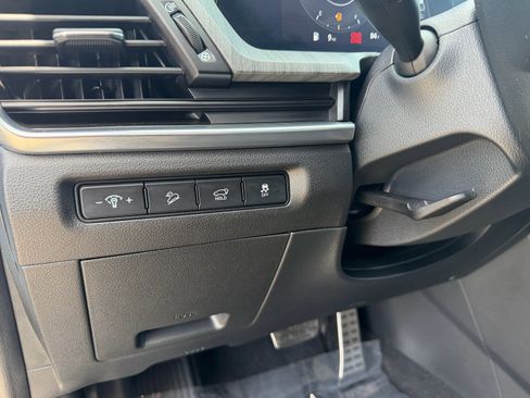 Used 2025 Kia Telluride SX Prestige image 24