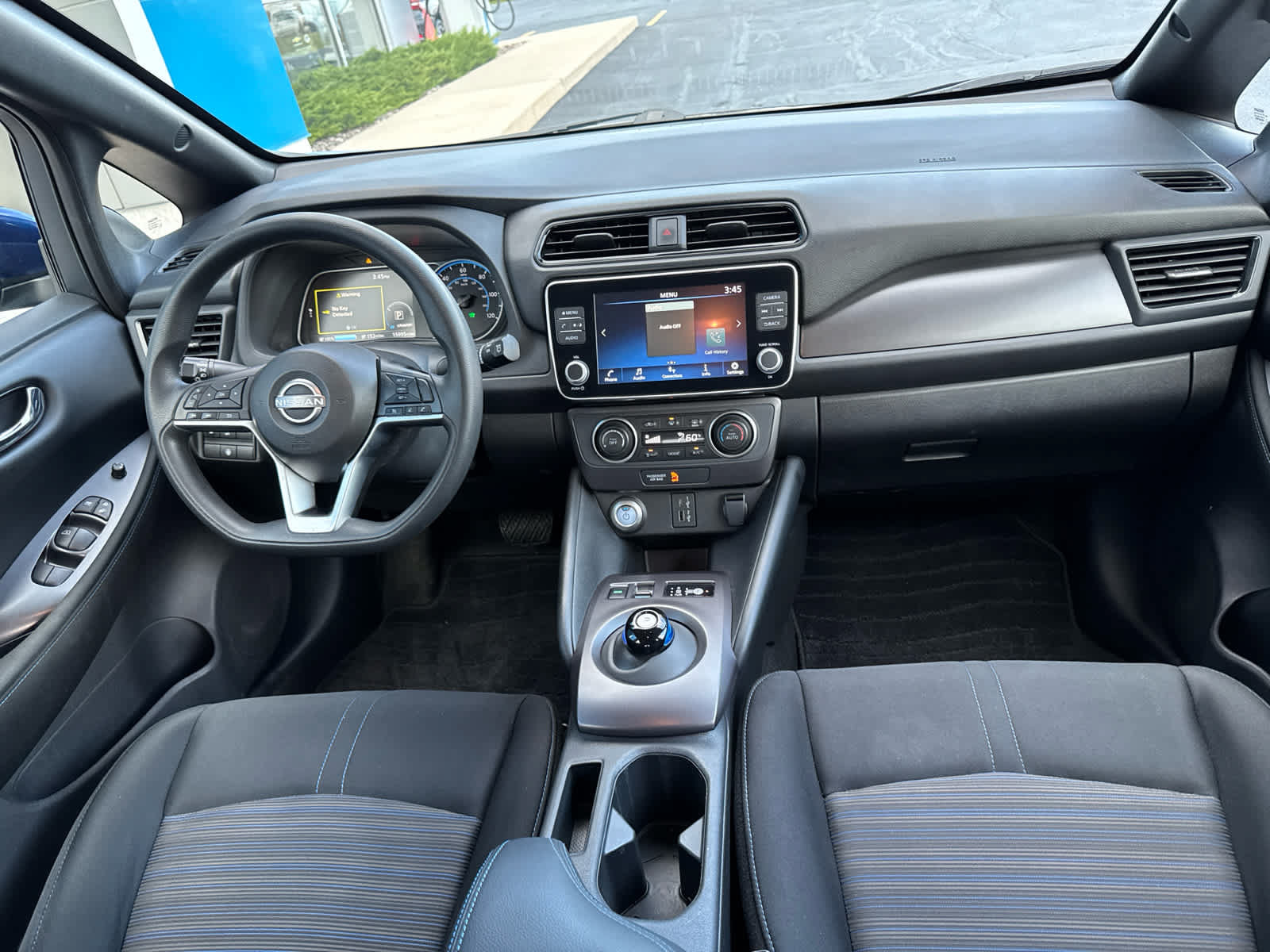 Used 2025 Nissan Leaf S FWD image 6