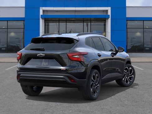 New 2026 Chevrolet Trax RS w/ Driver Confidence Package FWD image 4
