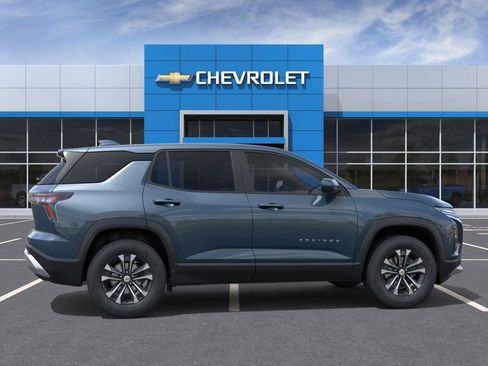New 2026 Chevrolet Equinox LT w/ Convenience Package II AWD/4WD image 5