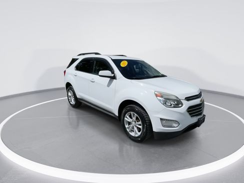 Used 2017 Chevrolet Equinox LT w/ Convenience Package FWD image 25