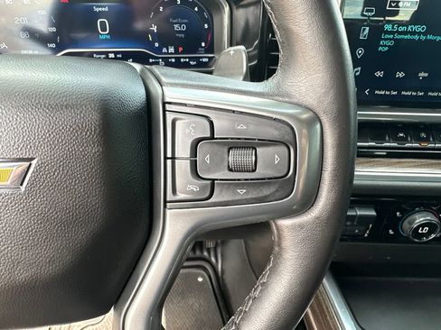 Used 2023 Chevrolet Silverado 1500 LT w/ Protection Package AWD/4WD image 10