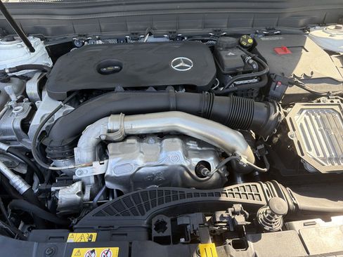 Certified 2025 Mercedes-Benz GLB 250 4MATIC image 11