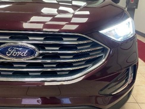 Used 2021 Ford Edge SEL image 10