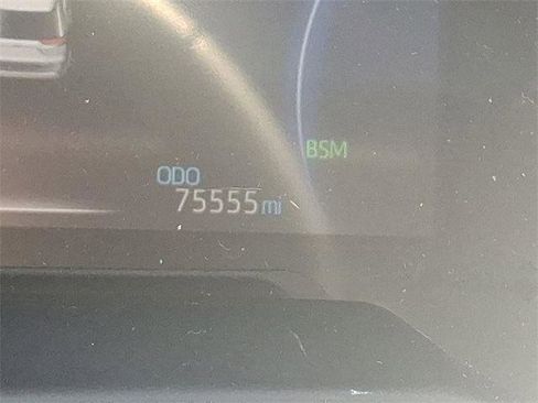 Used 2021 Toyota RAV4 Limited image 21