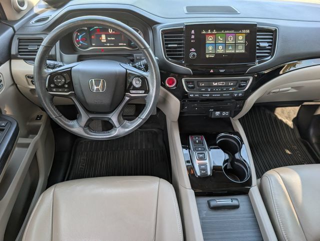 Used 2022 Honda Pilot Touring image 6