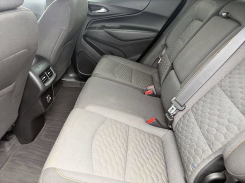 Used 2020 Chevrolet Equinox LT FWD image 16