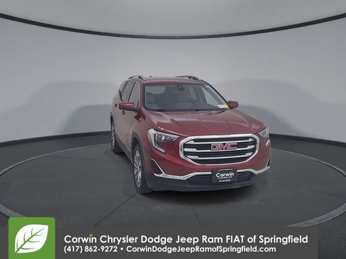 Used 2020 GMC Terrain SLT w/ Preferred Package image 4