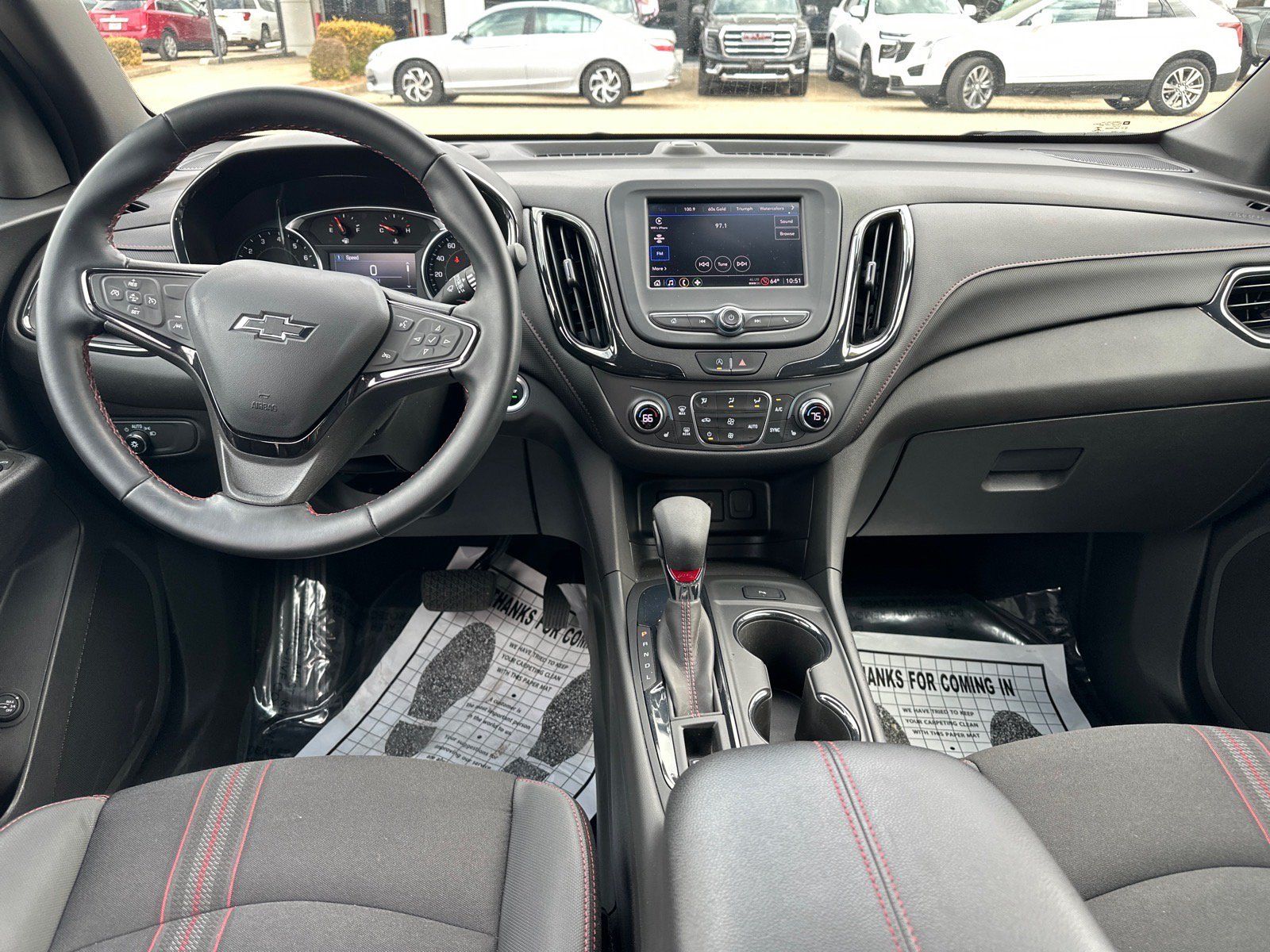 Used 2023 Chevrolet Equinox RS FWD image 8