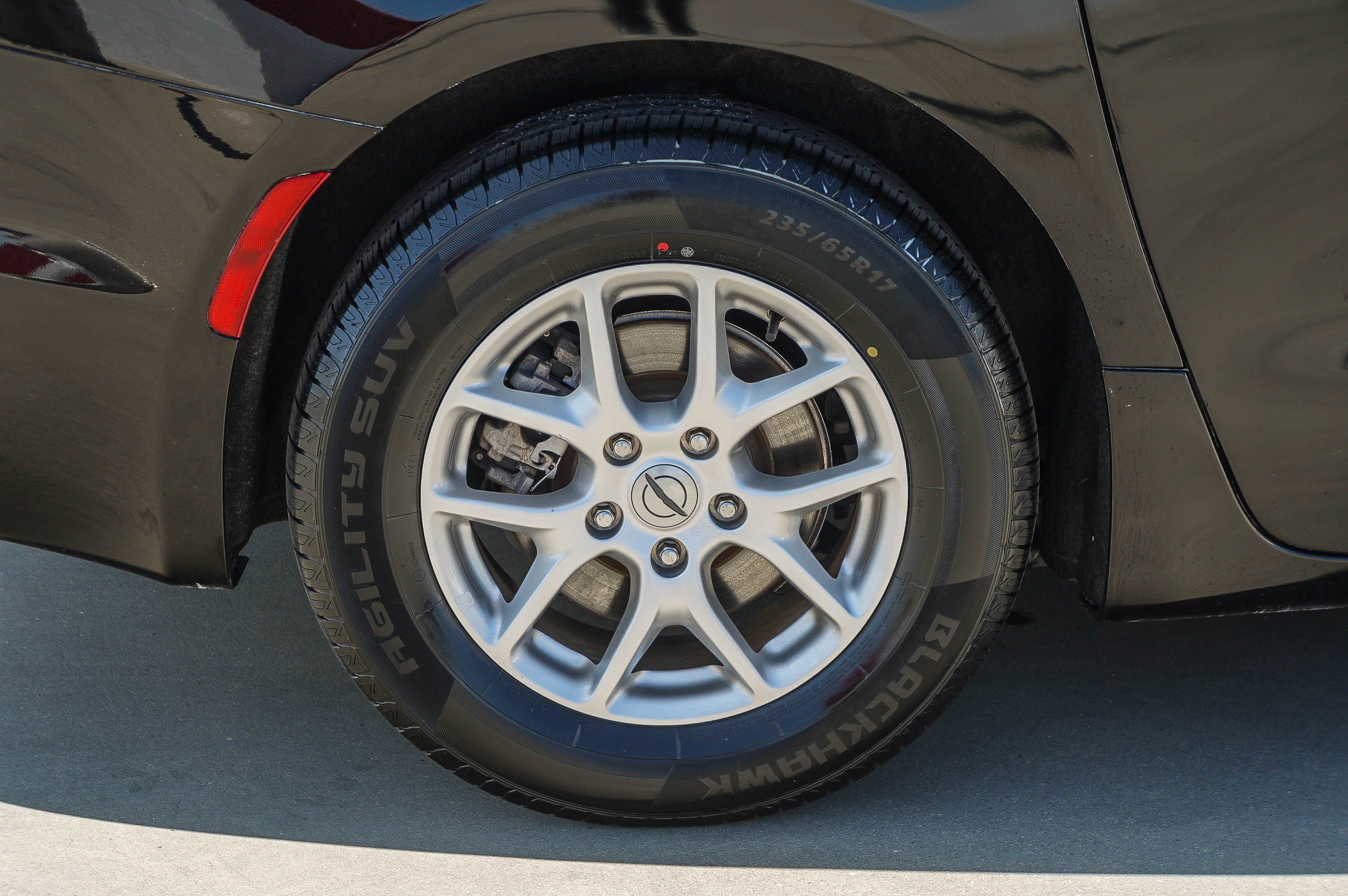 Used 2023 Chrysler Pacifica Touring-L FWD image 12