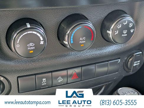 Used 2012 Jeep Wrangler Unlimited Sport AWD/4WD image 20