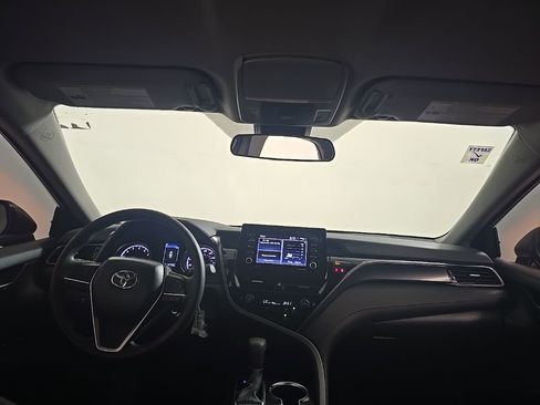 Used 2023 Toyota Camry LE image 8