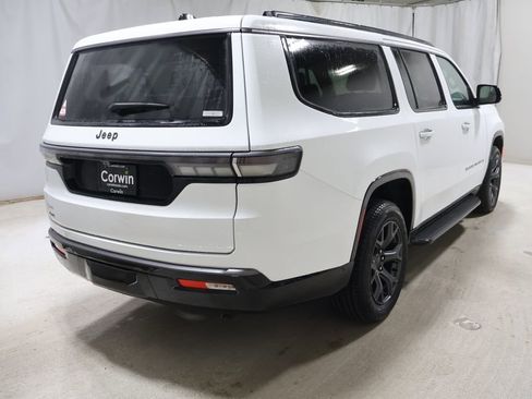 New 2026 Jeep Grand Wagoneer L Limited AWD/4WD image 4