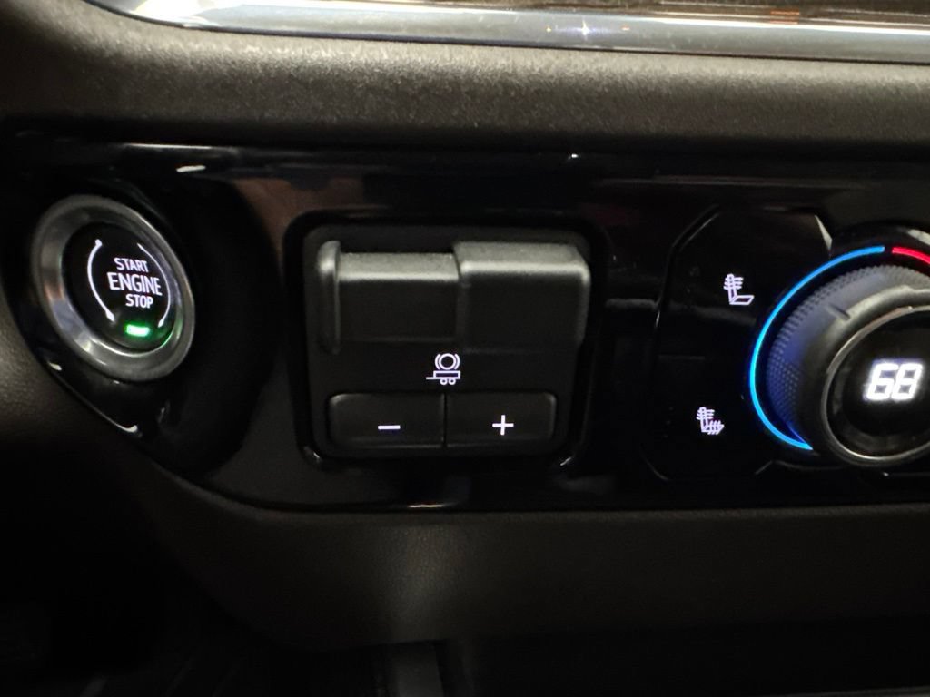 Used 2023 Chevrolet Silverado 1500 RST w/ Convenience Package II AWD/4WD image 31