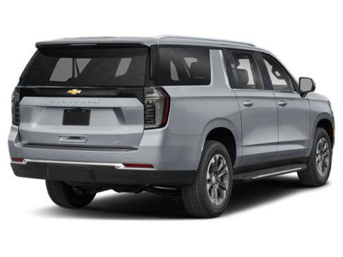 New 2026 Chevrolet Suburban LT w/ Comfort Package AWD/4WD image 5