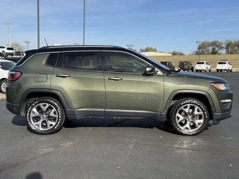 Used 2019 Jeep Compass Limited image 8