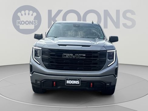 Used 2024 GMC Sierra 1500 Elevation AWD/4WD image 4