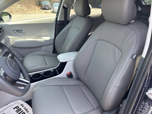 Used 2024 Hyundai Kona SEL w/ Convenience Package AWD/4WD image 31