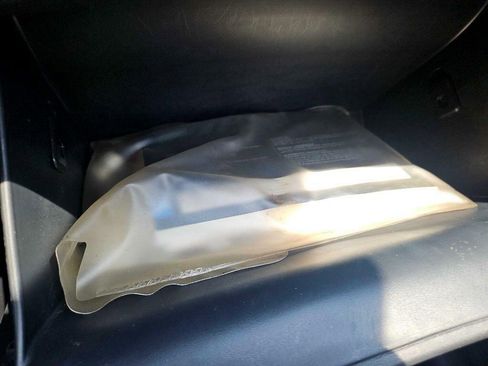 Used 2011 Hyundai Accent GS image 29