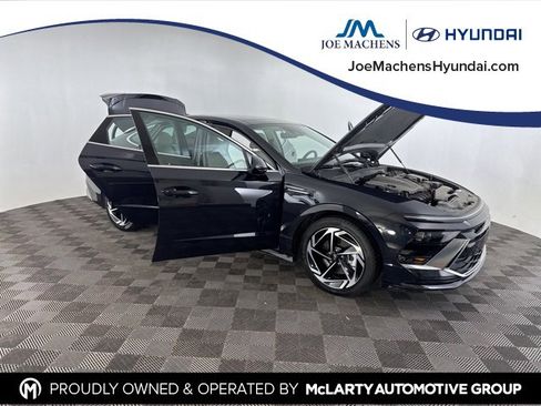 Certified 2025 Hyundai Sonata SEL image 14