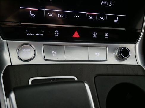 Used 2020 Audi A6 2.0T Premium Plus w/ Premium Plus Package image 31