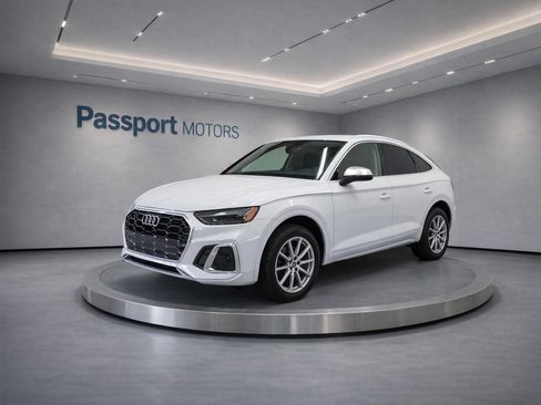 Used 2023 Audi SQ5 Premium Plus w/ Premium Plus Package AWD/4WD image 3