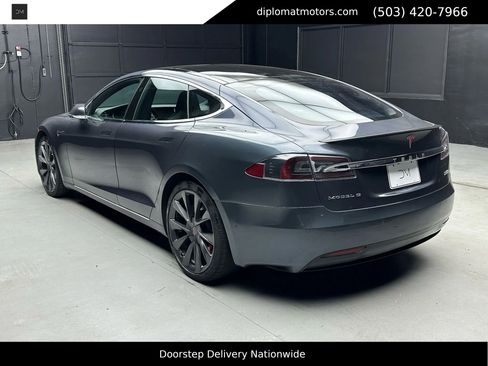 Used 2018 Tesla Model S P100D image 5