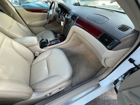 Used 2003 Lexus ES 330 image 12