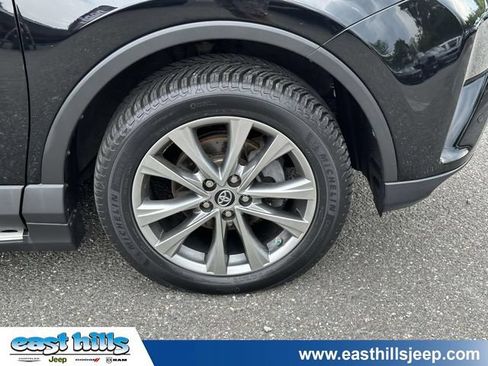 Used 2016 Toyota RAV4 Limited AWD/4WD image 10