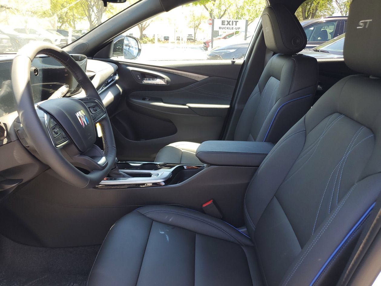 New 2026 Buick Envista Sport Touring w/ Convenience I Package FWD image 18