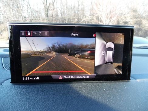 Used 2017 Audi Q7 3.0T Prestige image 14