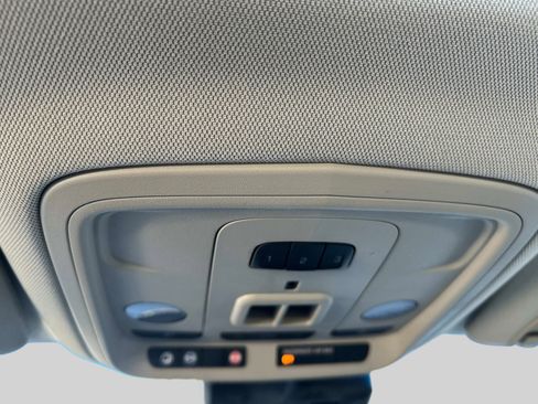 Used 2017 Cadillac XTS Luxury w/ Driver Awareness Package image 31