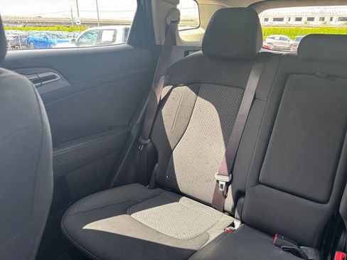 Used 2025 Kia Sportage LX FWD image 38