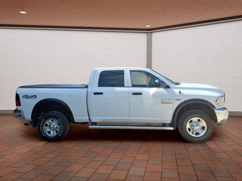 Used 2018 RAM 2500 Tradesman w/ Chrome Appearance Group AWD/4WD image 4