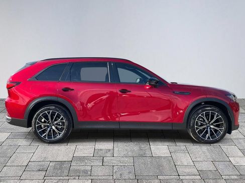 New 2025 MAZDA CX-70 Plug-In Hybrid w/ Premium Plus AWD/4WD image 8