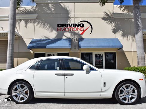 Used 2015 Rolls-Royce Ghost image 6