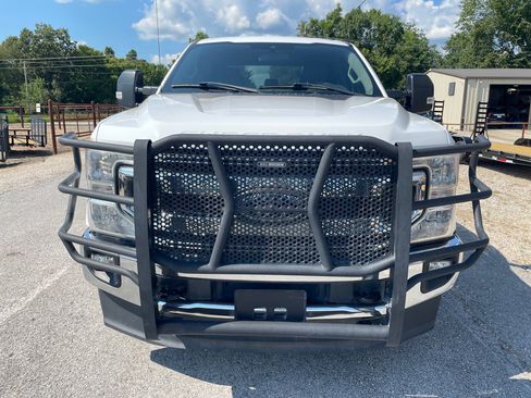 Used 2021 Ford F250 XLT w/ XLT Value Package image 9