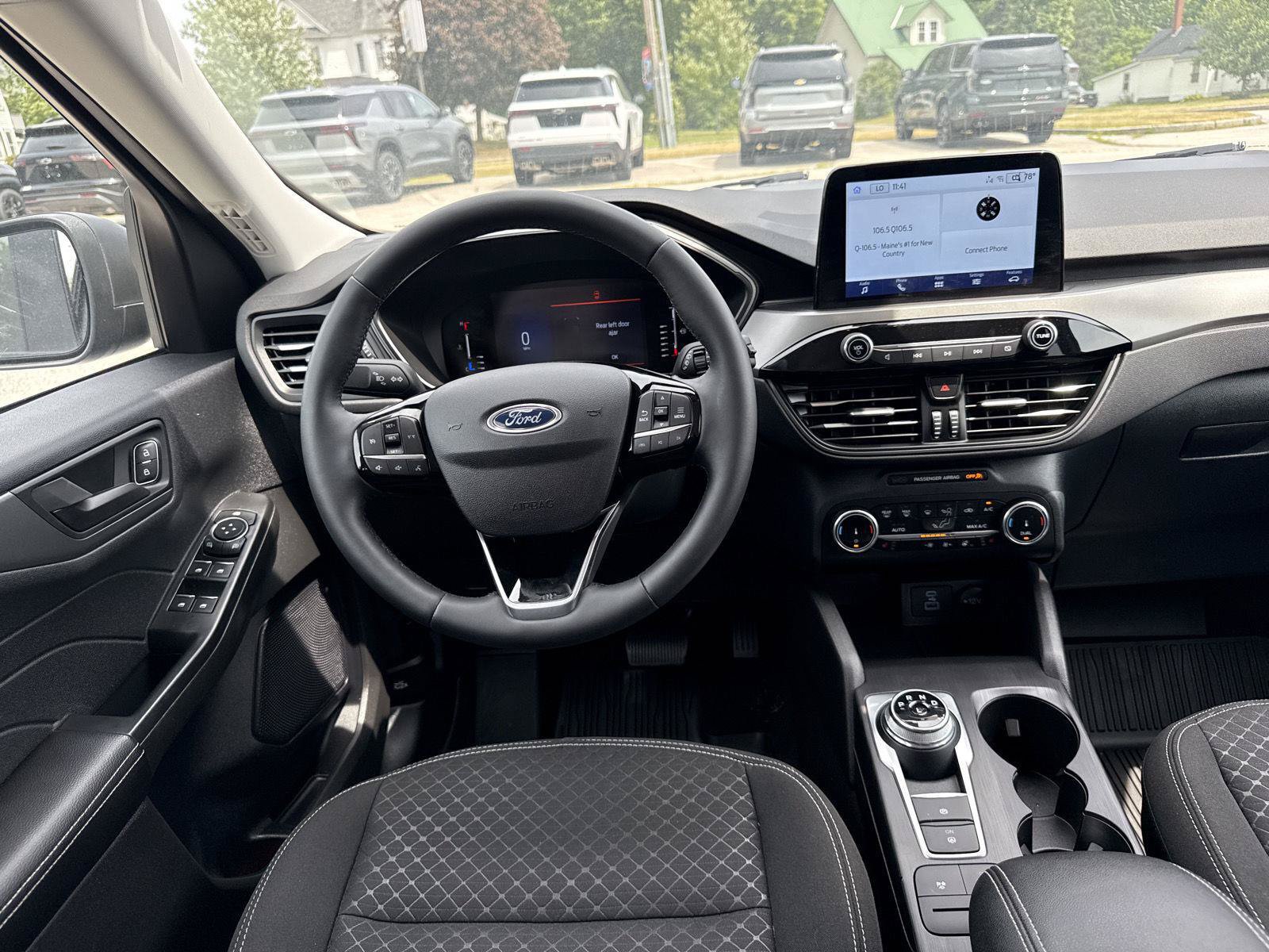 Used 2023 Ford Escape Active AWD/4WD image 12