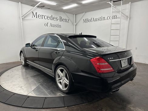 Used 2011 Mercedes-Benz S 63 AMG image 4
