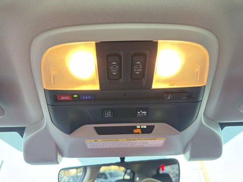 Used 2023 Subaru Crosstrek 2.5i Limited w/ Moonroof Package image 45