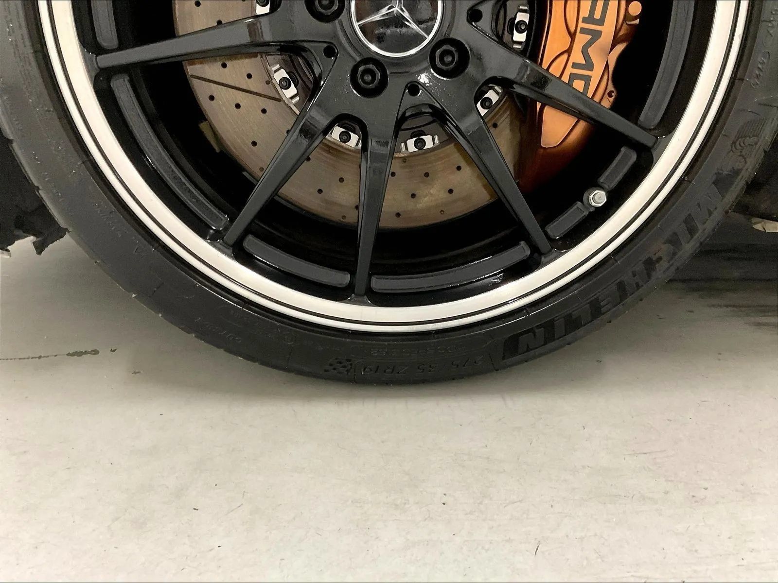 Used 2018 Mercedes-Benz AMG GT R image 44