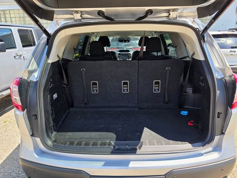 Used 2022 Subaru Ascent Limited AWD/4WD image 8