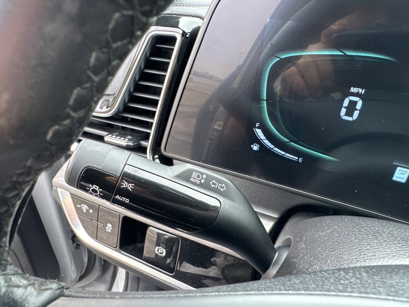 Used 2023 Kia Sportage X-Line AWD/4WD image 19
