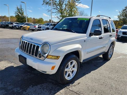 Used 2007 Jeep Liberty Limited image 9